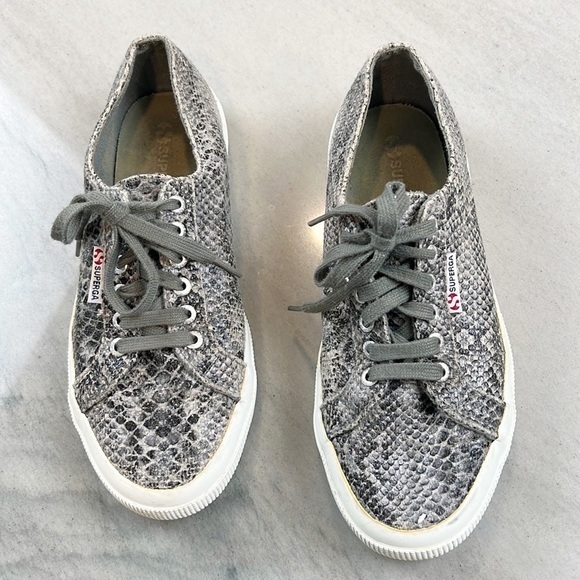 Superga Faux Snakeskin Gray Taupe Sneakers size 41 9.5 - Picture 1 of 12
